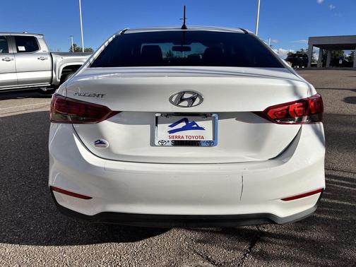 2021 Hyundai Accent SE