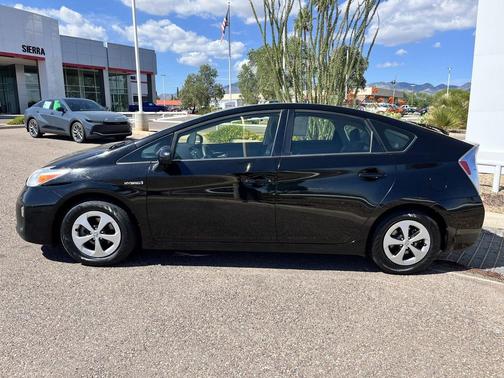 2013 Toyota Prius Two