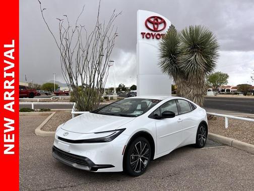 2023 Toyota Prius XLE
