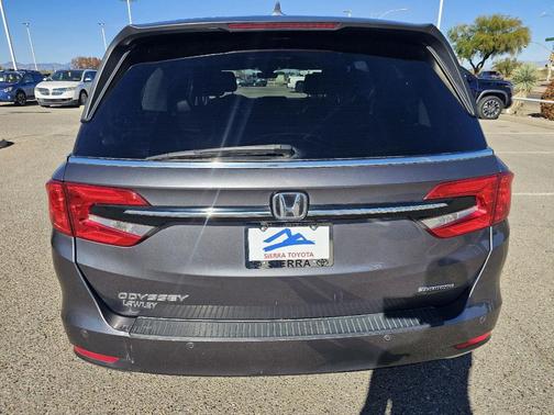 2022 Honda Odyssey Touring