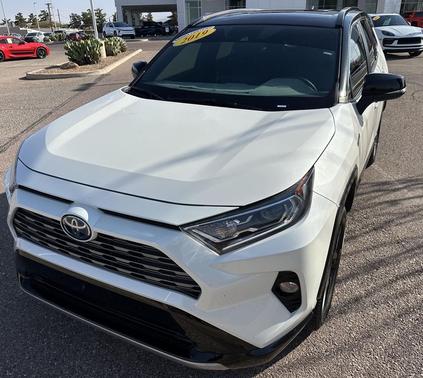 2019 Toyota RAV4 Hybrid SE