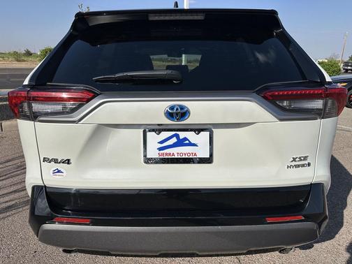 2019 Toyota RAV4 Hybrid SE