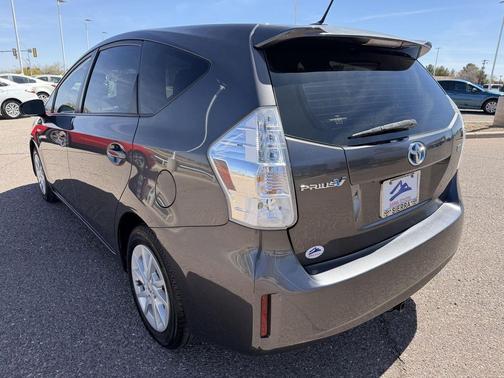 2014 Toyota Prius v Three