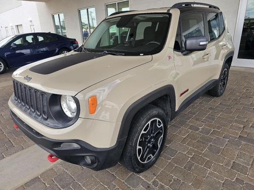 2016 Jeep Renegade Trailhawk