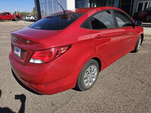 2016 Hyundai Accent SE