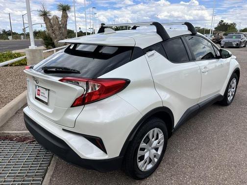 2021 Toyota C-HR LE