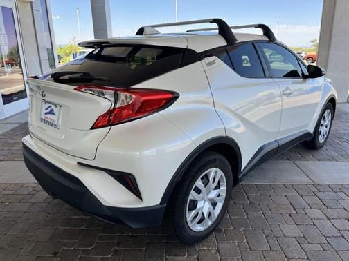 2021 Toyota C-HR LE
