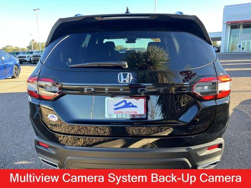 2023 Honda Pilot AWD Sport