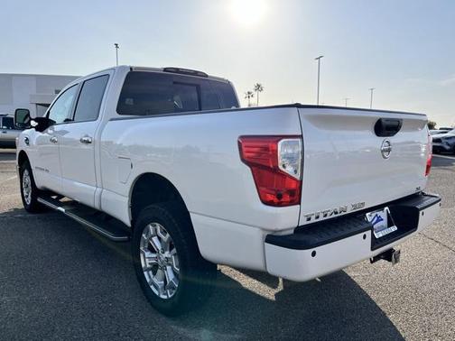 2016 Nissan Titan XD SL