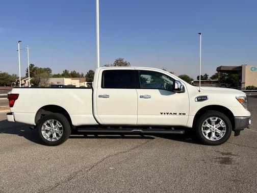 2016 Nissan Titan XD SL