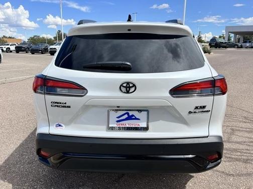 2025 Toyota Corolla Hybrid SE
