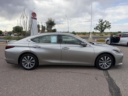 Silver Lining Metallic 2020 Lexus ES 350 Base