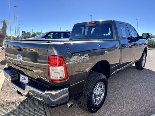 2019 RAM 2500 Tradesman Crew Cab 4x4 6'4' Box