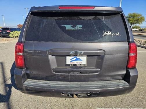 2016 Chevrolet Suburban LS