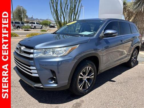 2019 Toyota Highlander LE