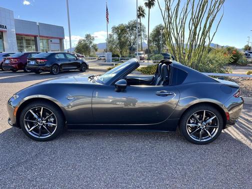 2017 Mazda MX-5 Miata RF Grand Touring