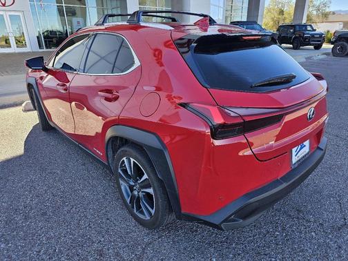 2022 Lexus UX 250h Base