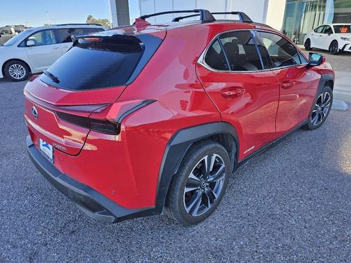 2022 Lexus UX 250h Base
