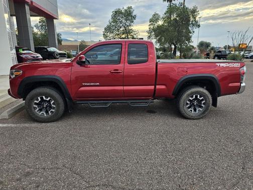 2022 Toyota Tacoma TRD Off Road
