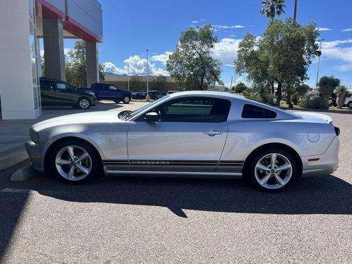 2013 Ford Mustang V6