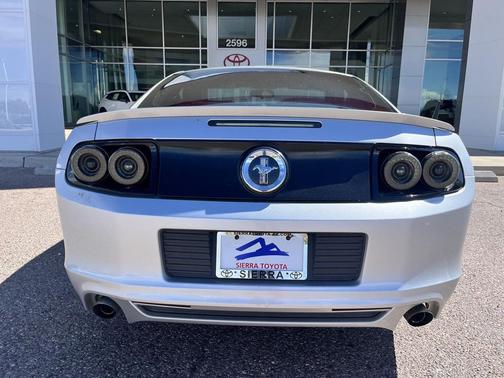 2013 Ford Mustang V6