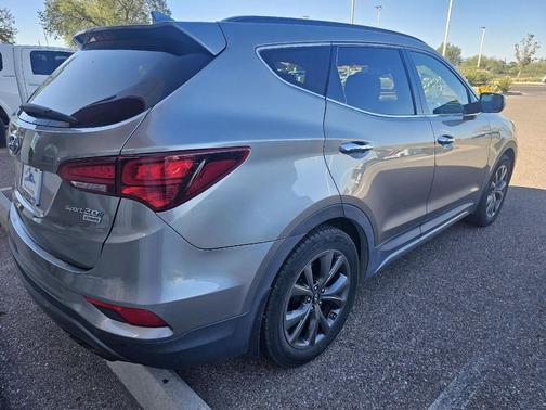 2017 Hyundai Santa Fe Sport 2.0L Turbo Ultimate