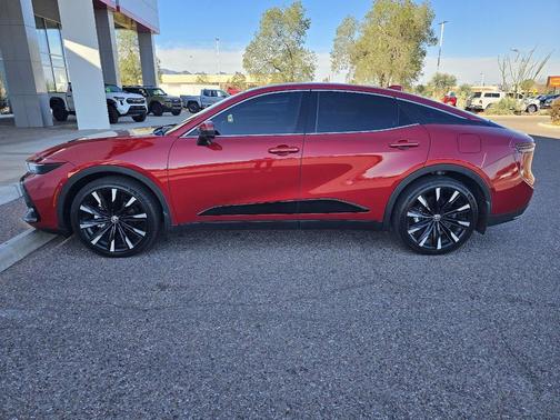 2024 Toyota Crown Platinum