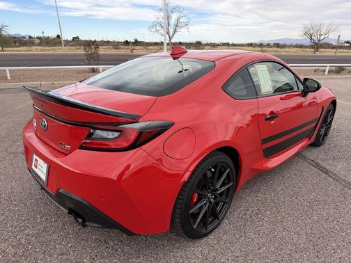 2024 Toyota GR86 Base