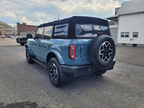 2021 Ford Bronco Outer Banks