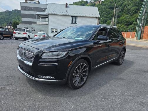 2022 Lincoln Nautilus Reserve