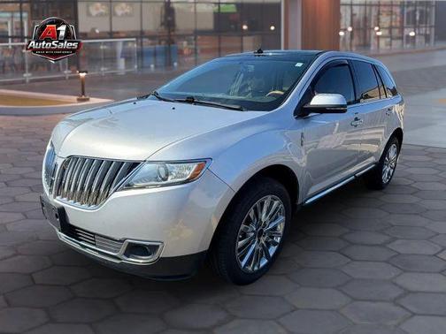Silver 2013 Lincoln MKX Base