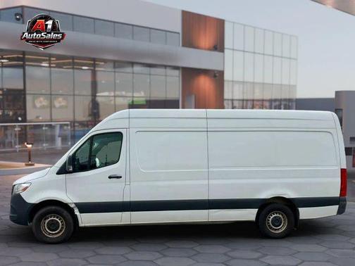 White 2023 Mercedes-Benz Sprinter 2500 HIGH ROOF W/170 WB