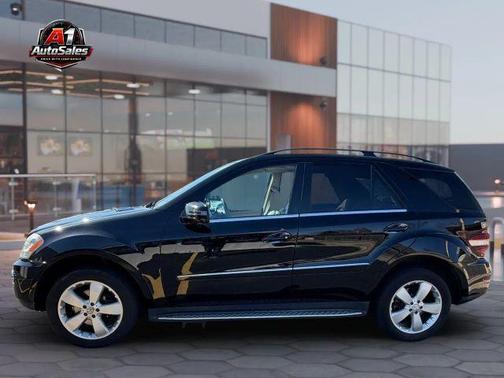 Black 2011 Mercedes-Benz M-Class ML 350 4MATIC