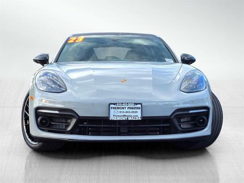 2023 Porsche Panamera Platinum Edition