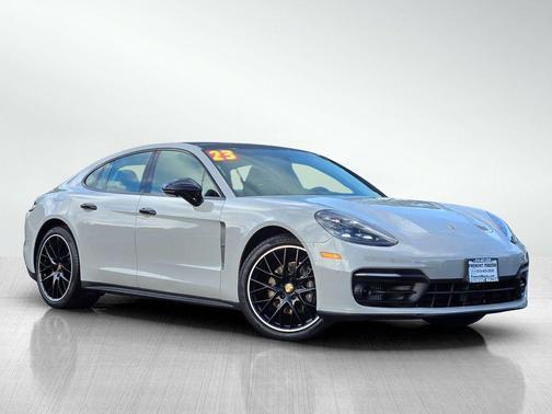 2023 Porsche Panamera Platinum Edition
