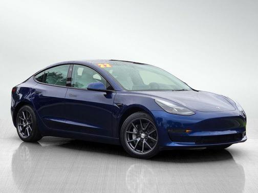 Deep Blue Metallic 2022 Tesla Model 3 Long Range