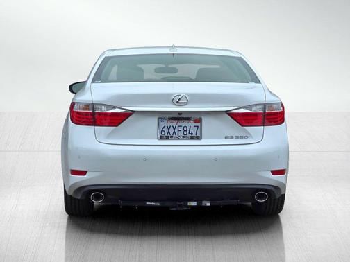 Starfire Pearl 2013 Lexus ES 350 Base