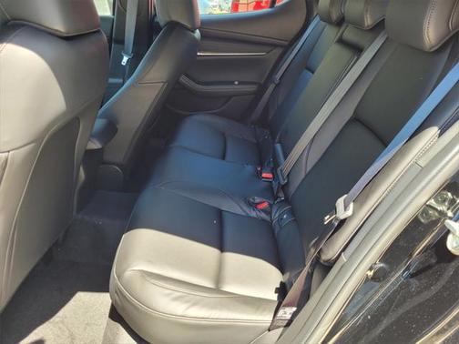 2025 Mazda Mazda3 FWD w/Preferred Package