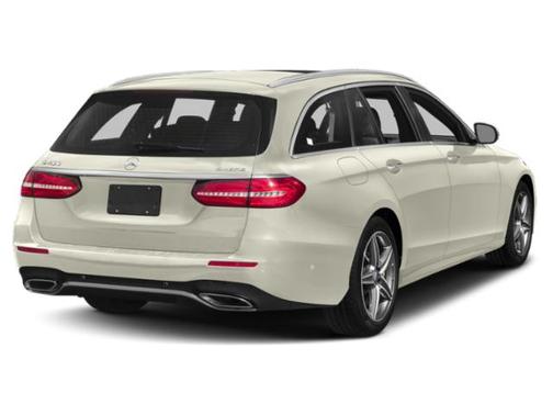 2017 Mercedes-Benz E-Class 4MATIC