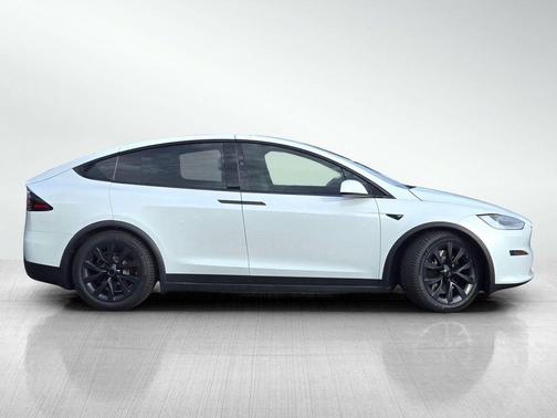 2023 Tesla Model X Standard Range