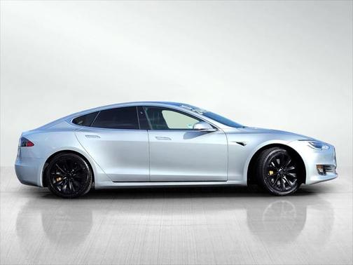 2018 Tesla Model S 75D