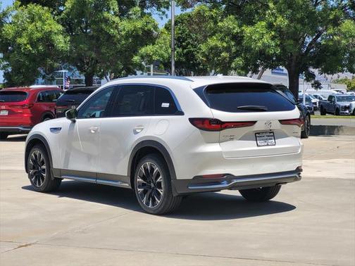 2025 Mazda CX-90 PHEV Premium Plus