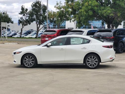 2025 Mazda Mazda3 FWD w/Preferred Package