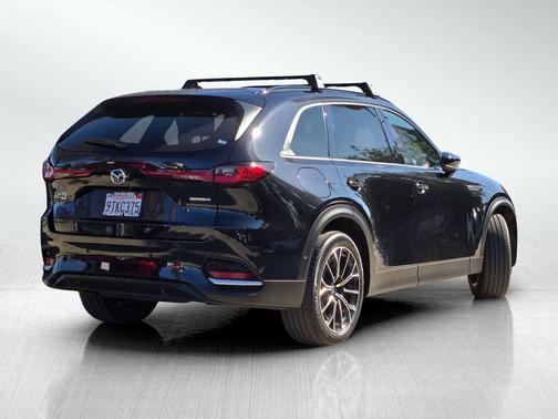 2025 Mazda CX-70 PHEV Premium Plus Package