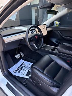 2022 Tesla Model Y Performance Dual Motor All-Wheel Drive
