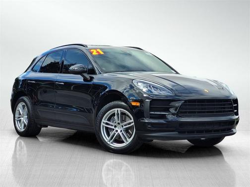 2021 Porsche Macan Base