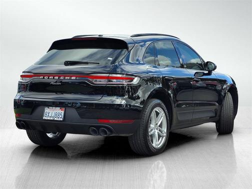 2021 Porsche Macan Base