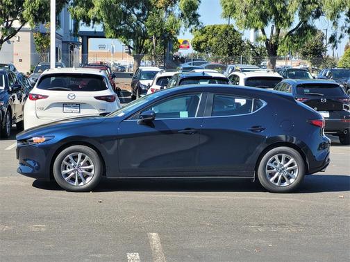 2026 Mazda Mazda3 FWD