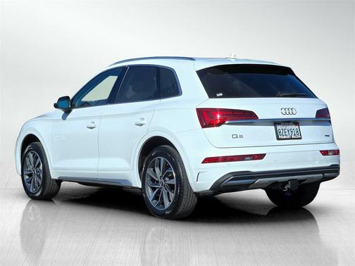 2021 Audi Q5 45 Premium Plus