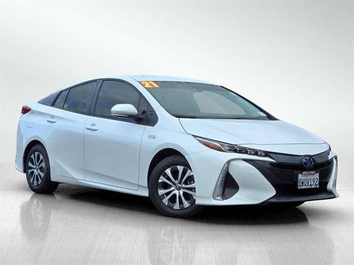 2021 Toyota Prius Prime XLE